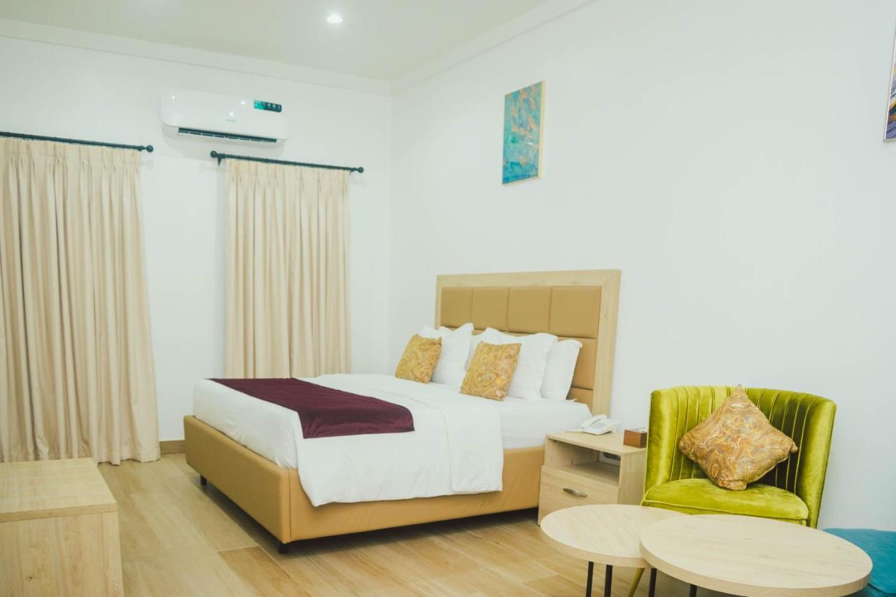 Quest Boutique Hotel Gwarinpa Exterior foto